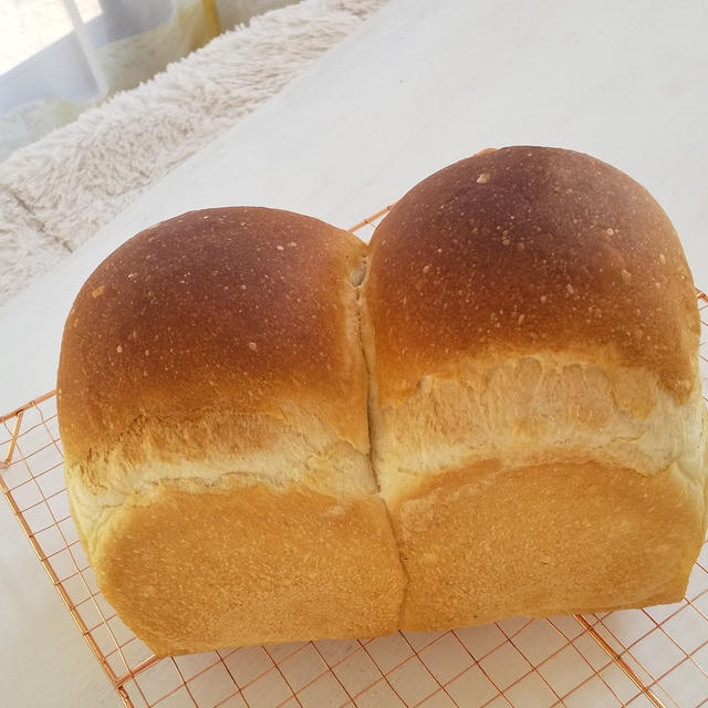 ホエイ食パン