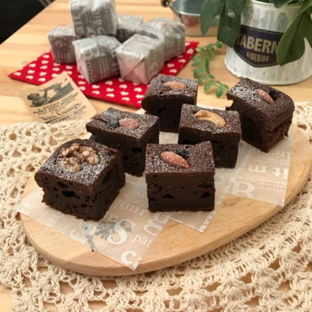 友チョコ制作と 手土産スイーツ作り