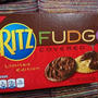 今日のおやつ♪ アメリカ土産　NABISCO RITZ FUDGE COVERED
