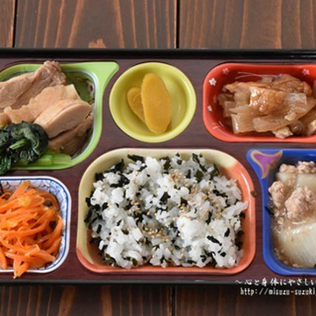 母に届ける仕出し風弁当