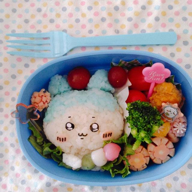 ハチワレちゃんおにぎり花より団子弁当〖キャラ弁〗 #平日お昼ご飯はお弁当or外食