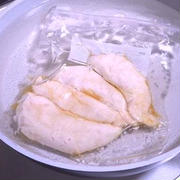 とっても簡単で使いやすいサラダチキンの作り方