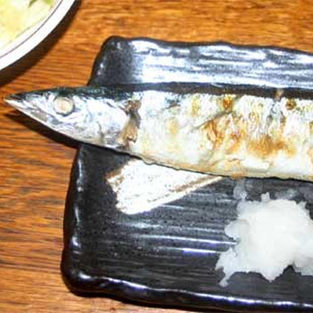秋刀魚の塩焼きと野菜炒め