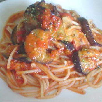 ハーブ茄子とトマトのパスタ