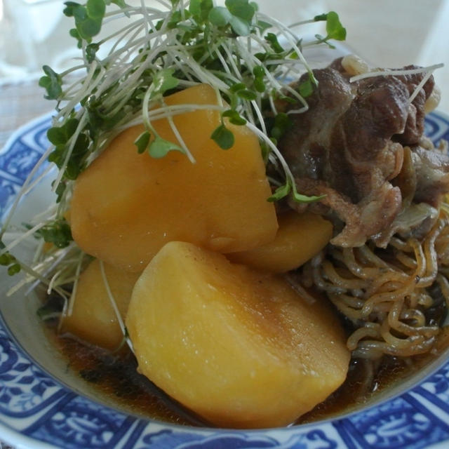 ♪日本酒と肉じゃが♪