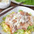 簡単めちゃうま！「春キャベツと豚肉の＜ねぎ塩麹レモンだれ＞」サンチュで巻いて巻いて～♪