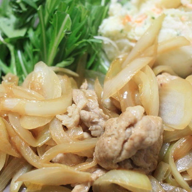 夫が大好きな豚の生姜焼きとポテトサラダで晩ご飯♪