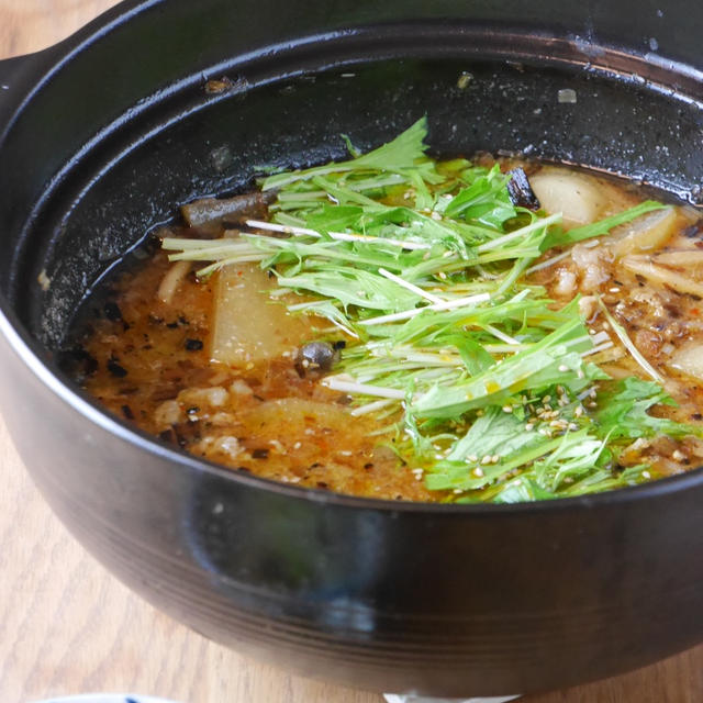 今【焦がし】がきてる！焦がしネギの辛味噌鍋の作り方