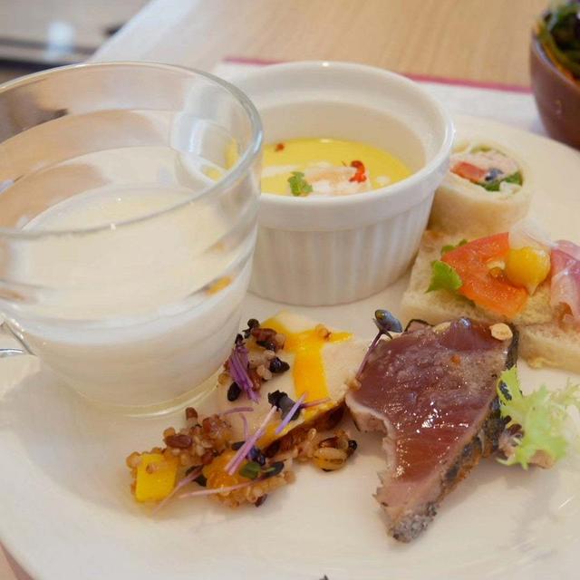 宝塚ホテルアンサンブルのランチバイキング、昨日のランチ、最近撮った写真#ameba写真部