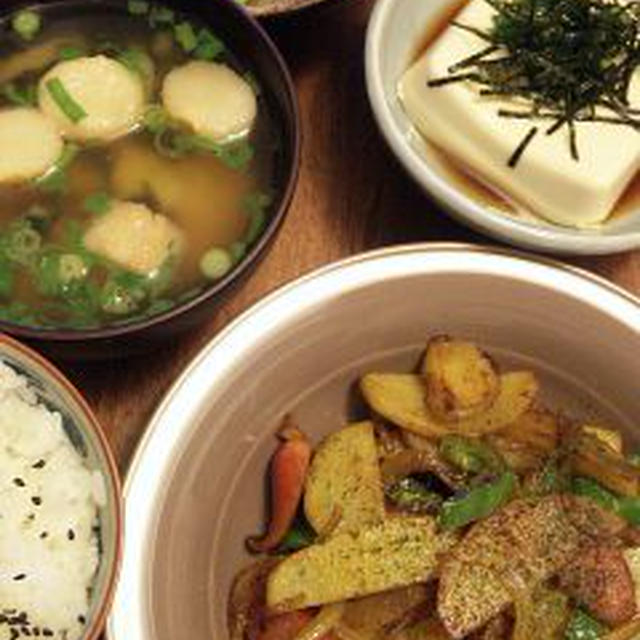 [ごはんとおかず]ソーセージとじゃがいものカレー炒めとか