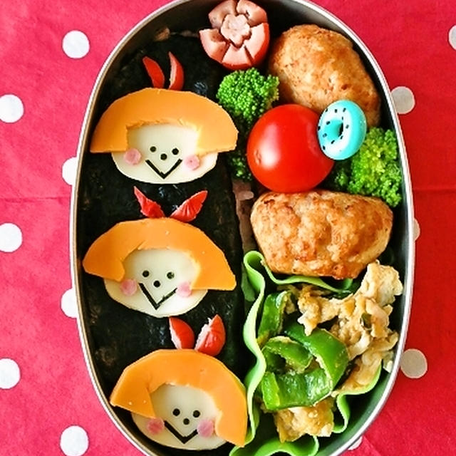 フックブックロー　しおりちゃん弁当