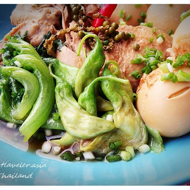 白胡蝶（タイの花野菜ドークケー）を食してみタイ！！