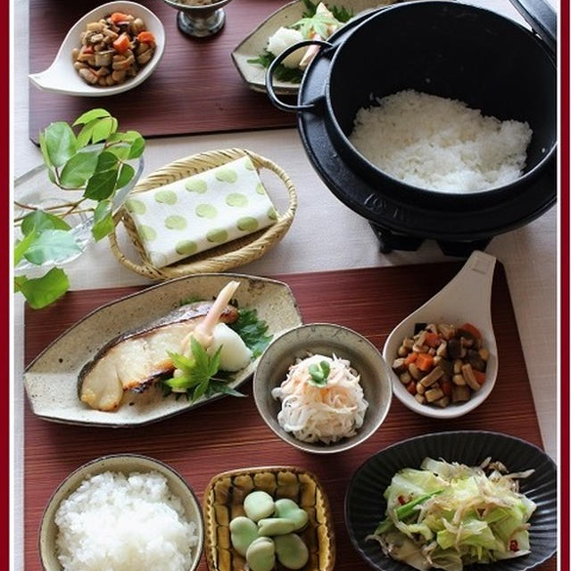 鉄釜ご飯と、地味おかず♪
