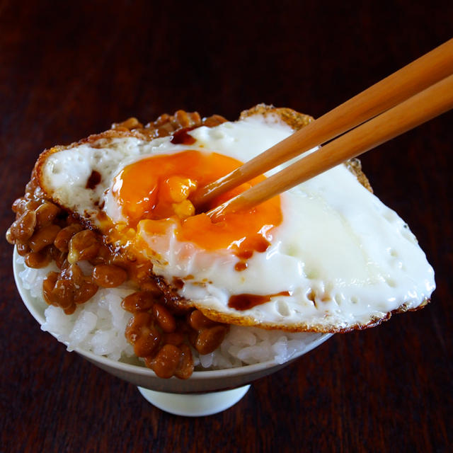 「納豆ごはんビスマルク風」、もしくは「妻夫木丼」