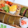 若生昆布で鮭フレーク入りの太巻き弁当｜食べやすい！「太巻き」のオススメ弁当4選ぶ