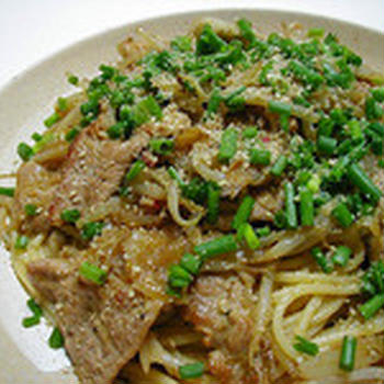豚肉の胡麻ダレ仕立て