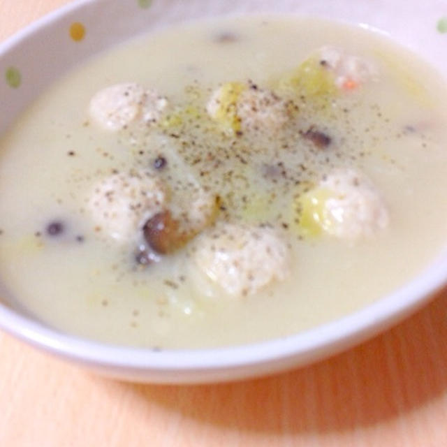 鶏団子の和風ミルクスープ✨