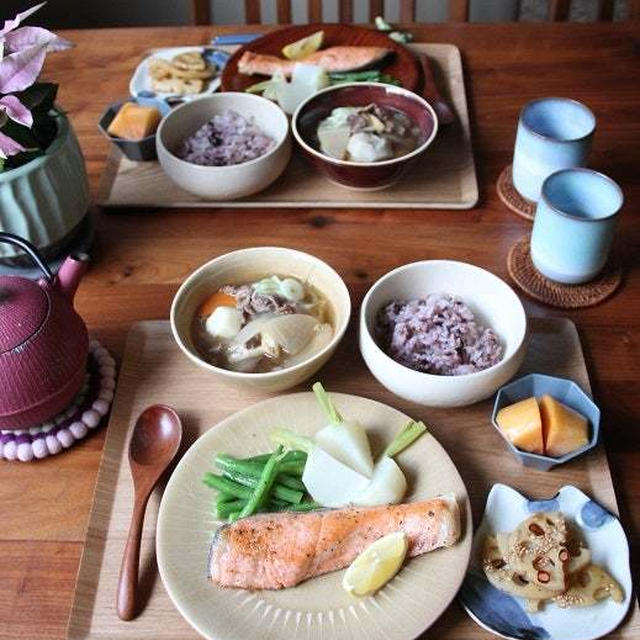 銀鮭のムニエル と 芋煮汁。プレゼント便。