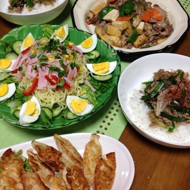 豚ひき肉とニラの中華風丼〜楽しい晩ごはん