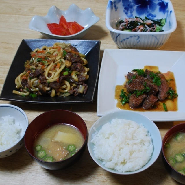 昨夜は焼きうどんなど～！