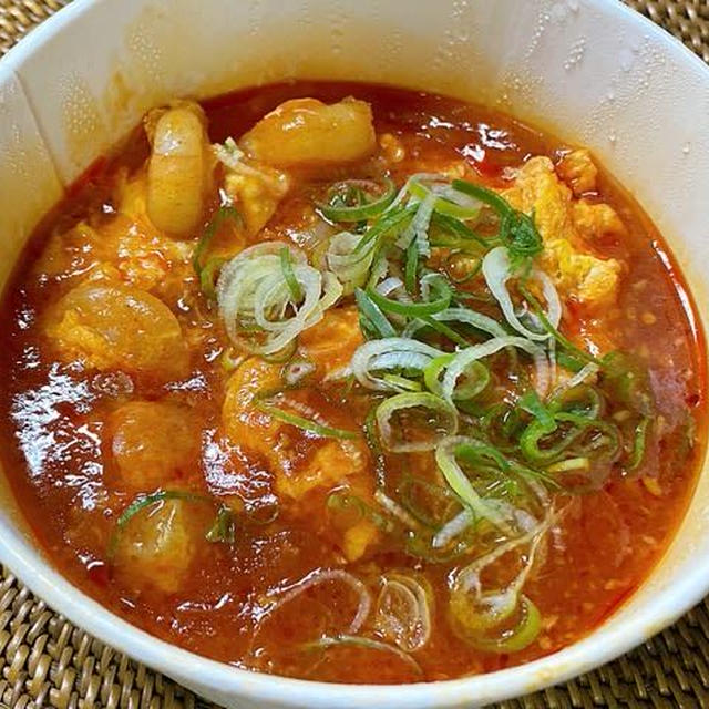 あぁ、ご飯が欲しい。。松屋の海老チリと豚汁