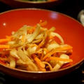 たけのこ姫皮とニンジンのノンオイル金平、ほっき貝とタケノコの炊き込みご飯
