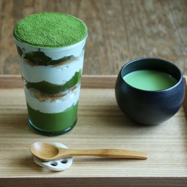 抹茶ティラミスパフェ