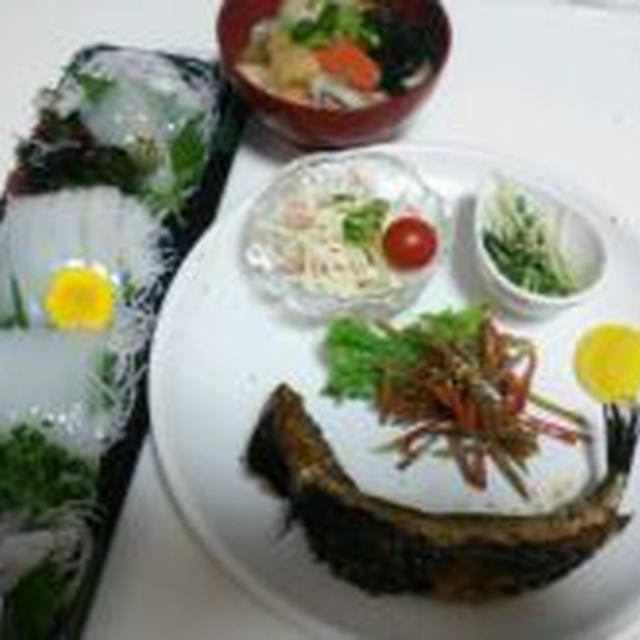 イカ刺し半額でGET！！☆(*uωu*)σ
