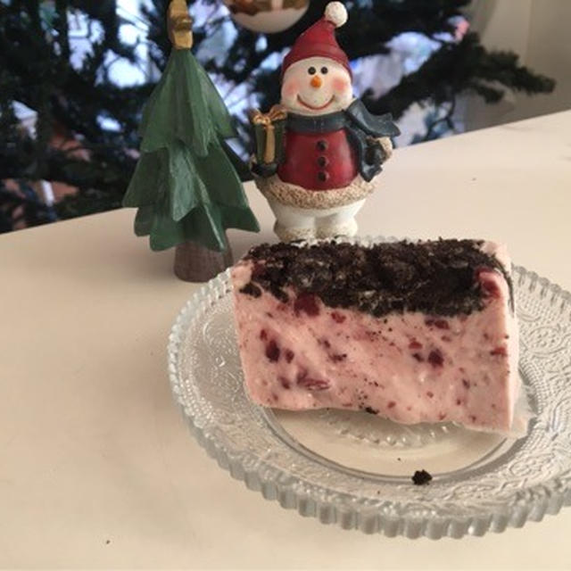 【クリスマスに使える♡簡単】サーティーワン♡ストロベリーチーズアイスそっくりさんケーキ