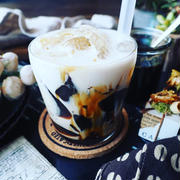 またまた再現レシピ❤️ふるふるたまらん♪ほんのりレトロ❤️あのコンビニ風コーヒーゼリーラテ♪