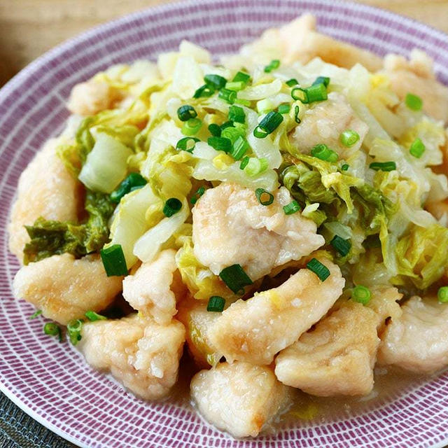 鶏むね肉と白菜の白だし煮