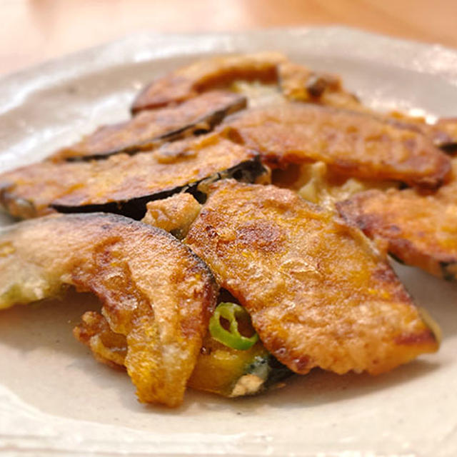 ビールがすすんじゃう、かぼちゃと青唐辛子ノチヂミ