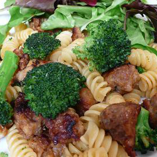 イタリアンソーセージとブロッコリーのパスタ　Italian Sausage and Broccoli Pasta
