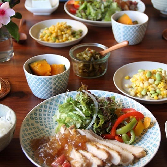 鶏の煮こごり。コーンと枝豆のバター醤油ソテー。