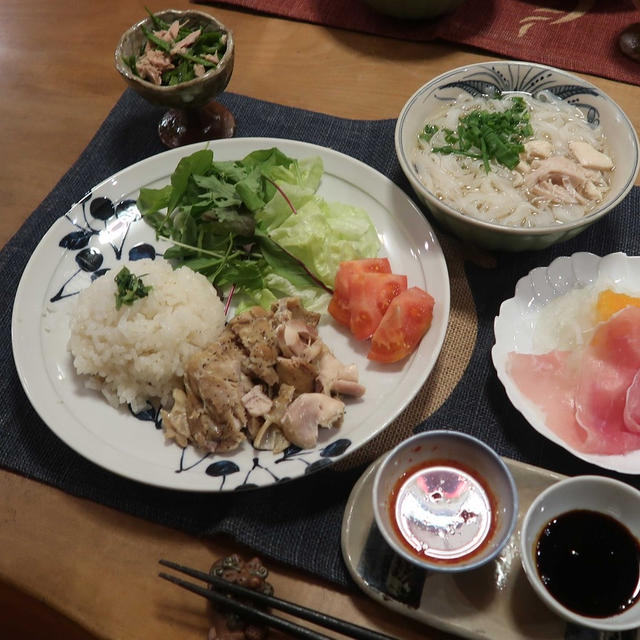 海南鶏飯～シンガポールチキンライスの晩ご飯　と　赤い薔薇♪白い薔薇♪