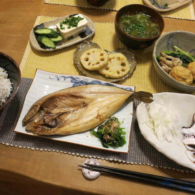 シラスど～ん！　”海の日”みたいなお魚系の晩ご飯♪