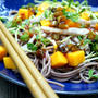 Pork and Mango Soba Salad with Scallion Oil茹で豚とマンゴーの蕎麦サラダ、ねぎオイルがけ