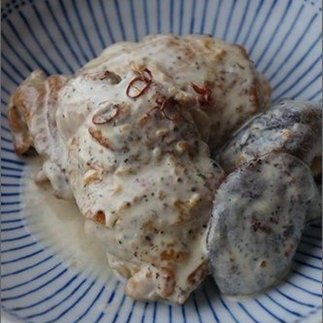 【フライパンで鶏ももレシピ】鶏と椎茸の生クリームさっと煮。
