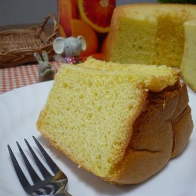 ブラッドオレンジジュースで、シフォンケーキ作りました！