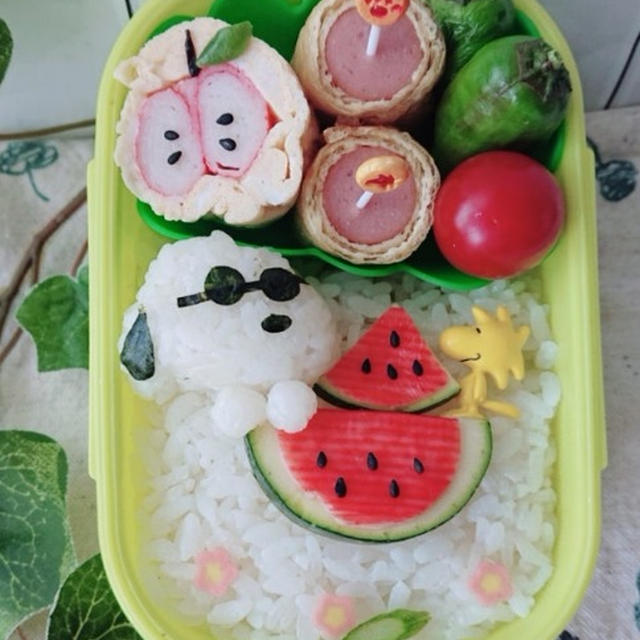 サングラススヌーピーおにぎりで夏弁当弁当〖 キャラ弁〗 #平日お昼ご飯はお弁当or外食