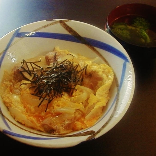 親子丼と菜の花のお吸い物