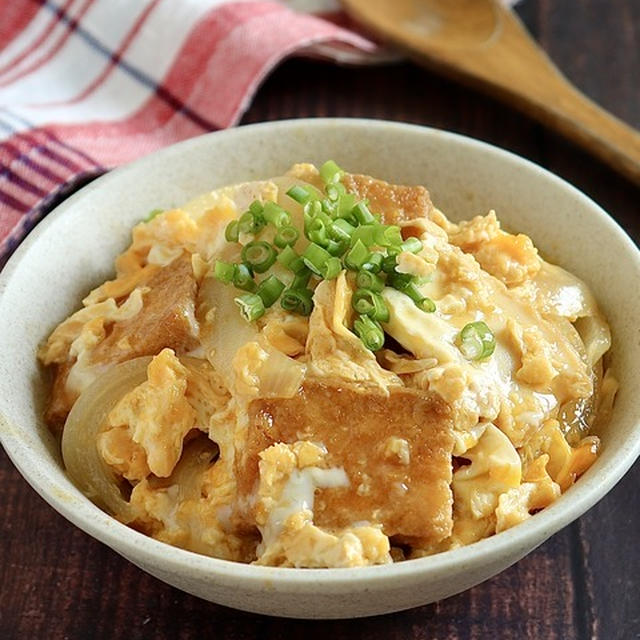 節約と美味しいの両立が叶う！厚揚げの卵とじ