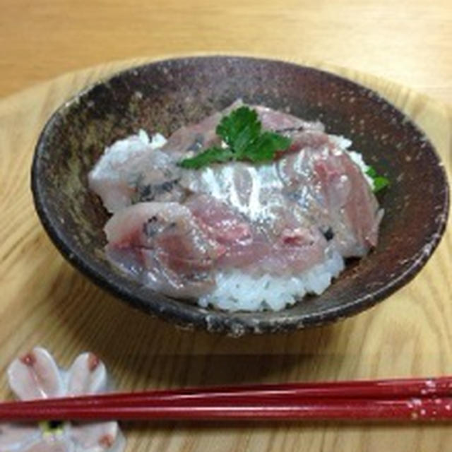 酢橘飯であじ丼