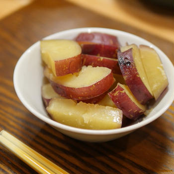 切って茹でるだけ「さつまいものハチミツ煮」｜ビストロパパの料理塾名前とロゴ考察