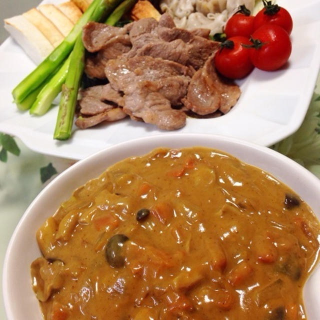 ジュージューつけつけカレー と 試合のお弁当
