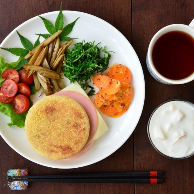 お酢を使った野菜中心の朝ごはん♪