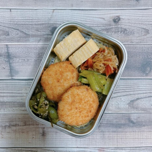 11/19～11/22のお弁当（照り焼きハンバーグ、明太ポテトフライ海苔弁、鶏ささみのバーベキューソース炒め、春菊と豚肉の辛子醤油炒め）