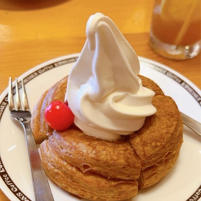 ミニシロノワール半額♪コメダブランド1000店舗⭐︎クラフトコーラ