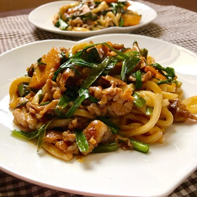 かぼちゃとニラのうまソース焼うどんレシピ(*^^*)