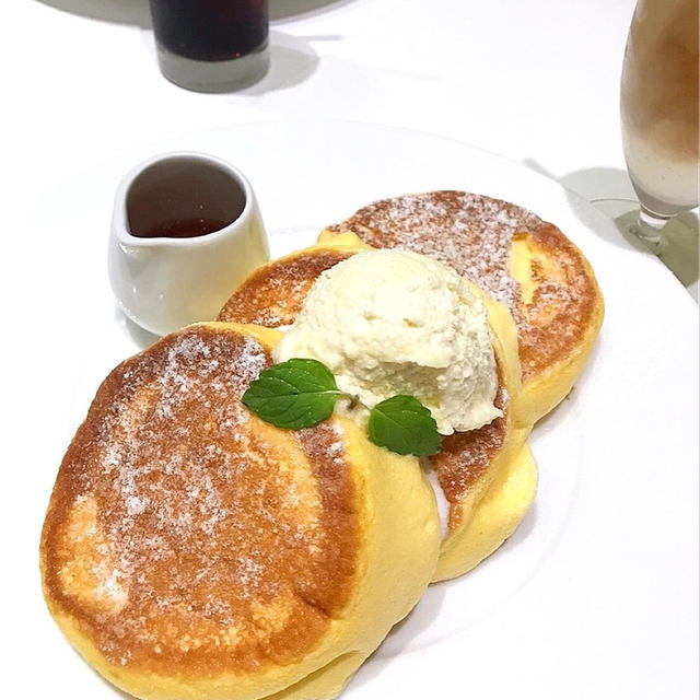 幸せのパンケーキを食べにきました〜！！